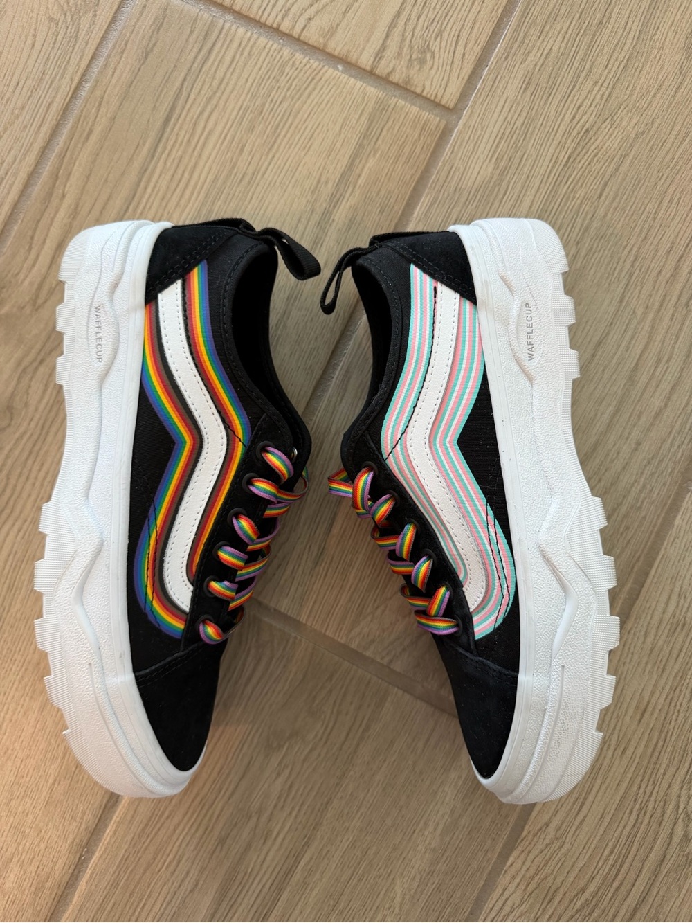 Vans Pride Shoes Sentry Old Skool - Picture 7 of 7